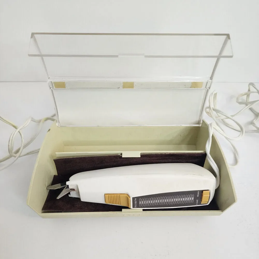 Electric Scissors 2-Speed Control 10-ft Cord Light;‎ Vintage Sears Model 25.2179